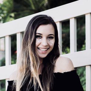 Meet your Posher, Sienna